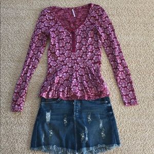 🤍 Free People - pink long sleeve shirt with roses